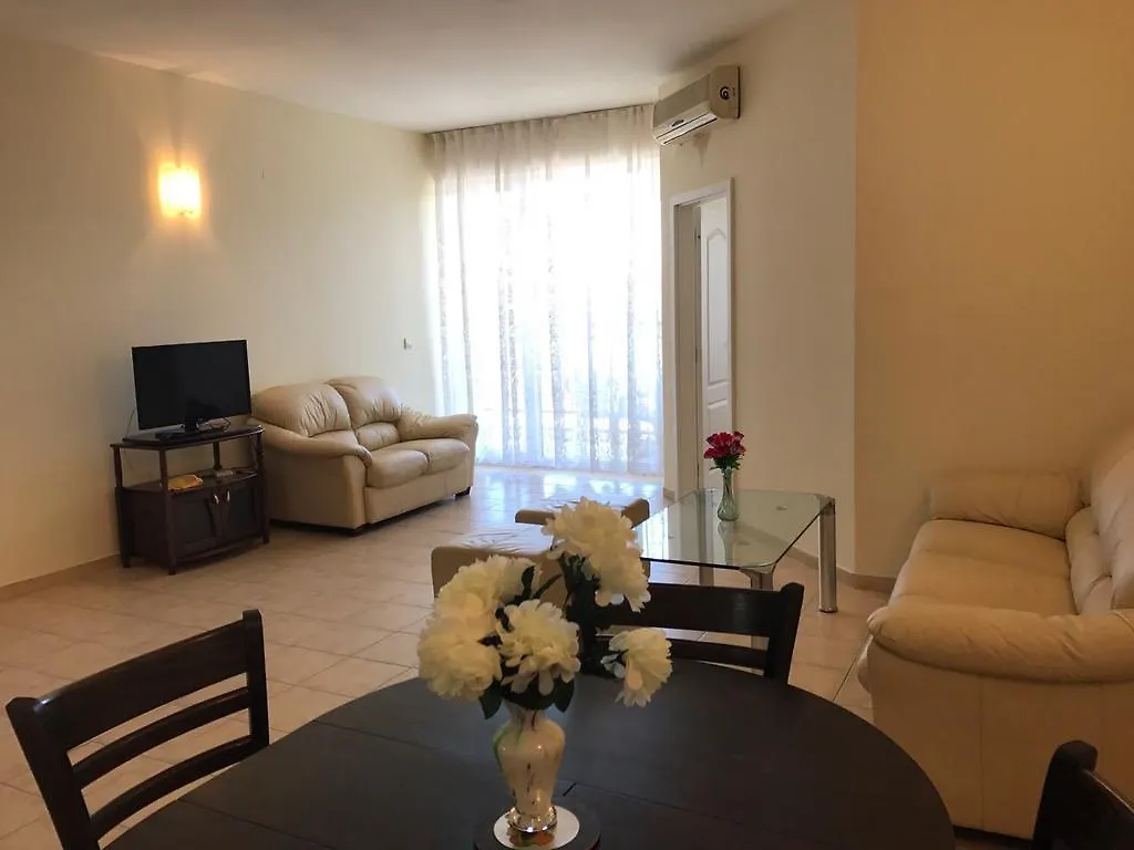 Paradise Green Park Apartment Golden Sands